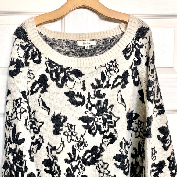 NWT Peyton Primrose Sweater - Picture 3 of 6